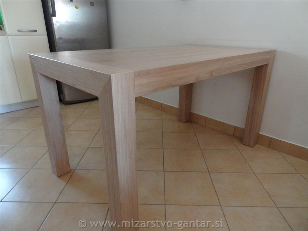 Kuhinjska jedilna miza 06  - Mizarstvo Gantar